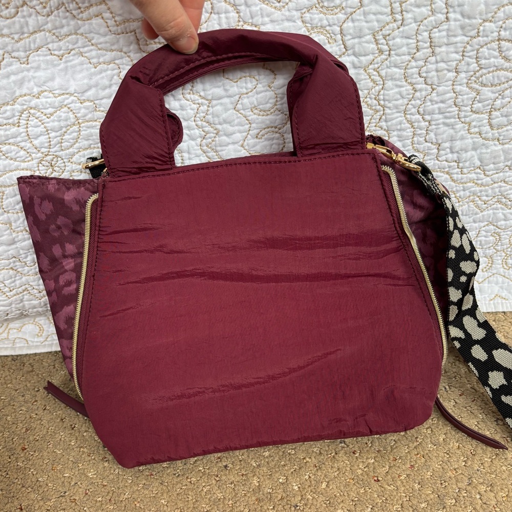 Stella & Dot Zip It Crossbody-Oxblood Burgundy - Picture 5 of 15